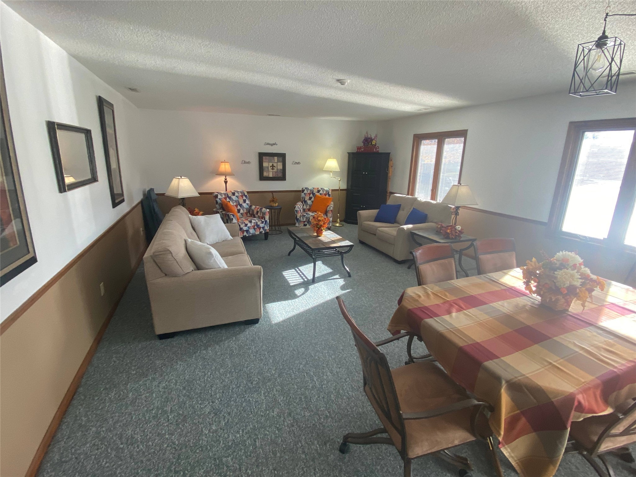 403 SE Delaware Avenue 106