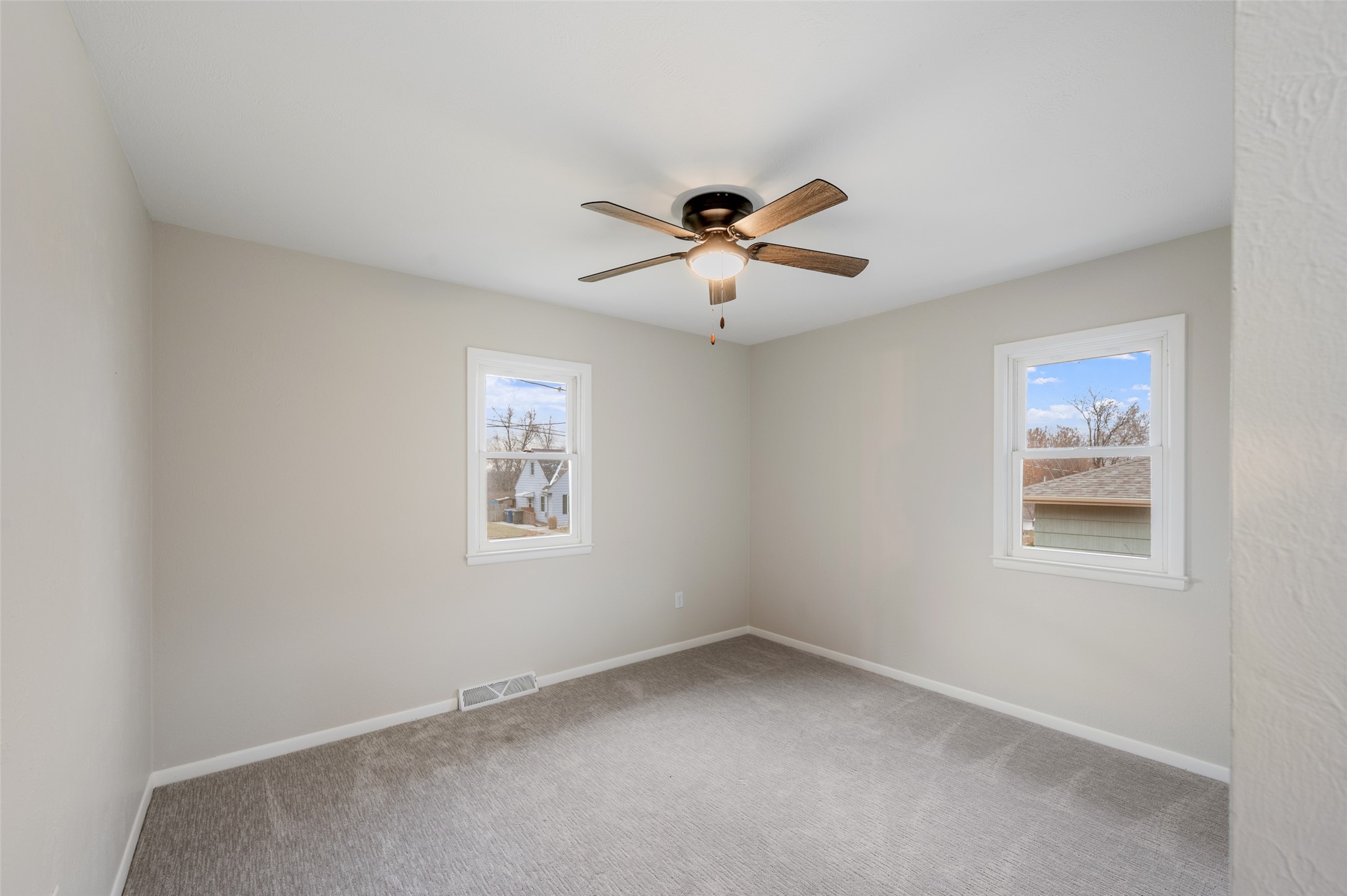 2536 Grandview Avenue