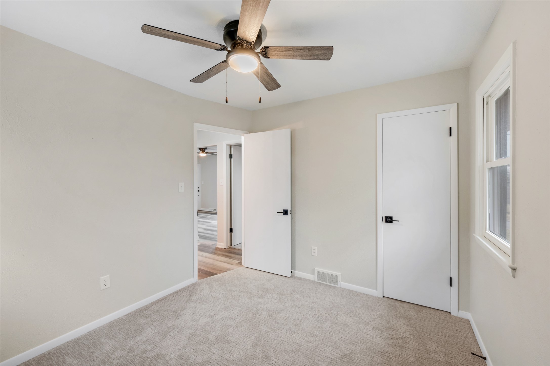 2536 Grandview Avenue