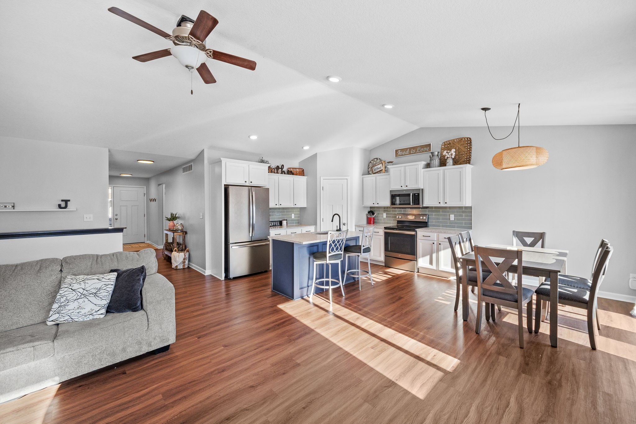 307 SW 48th Street