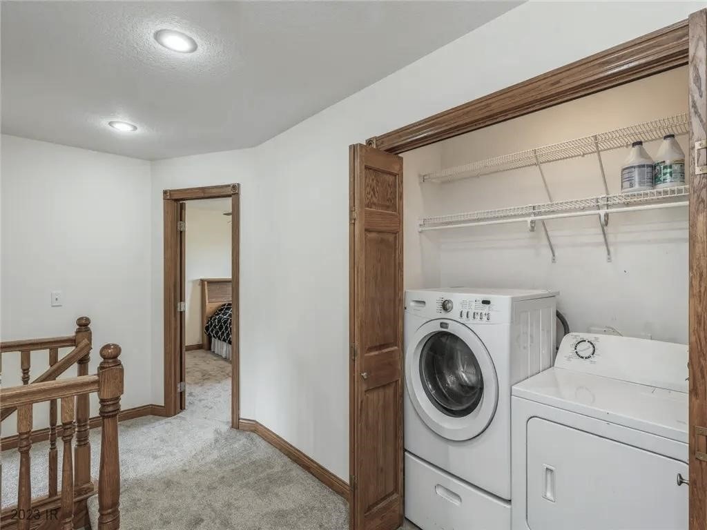 225 9th Street NW