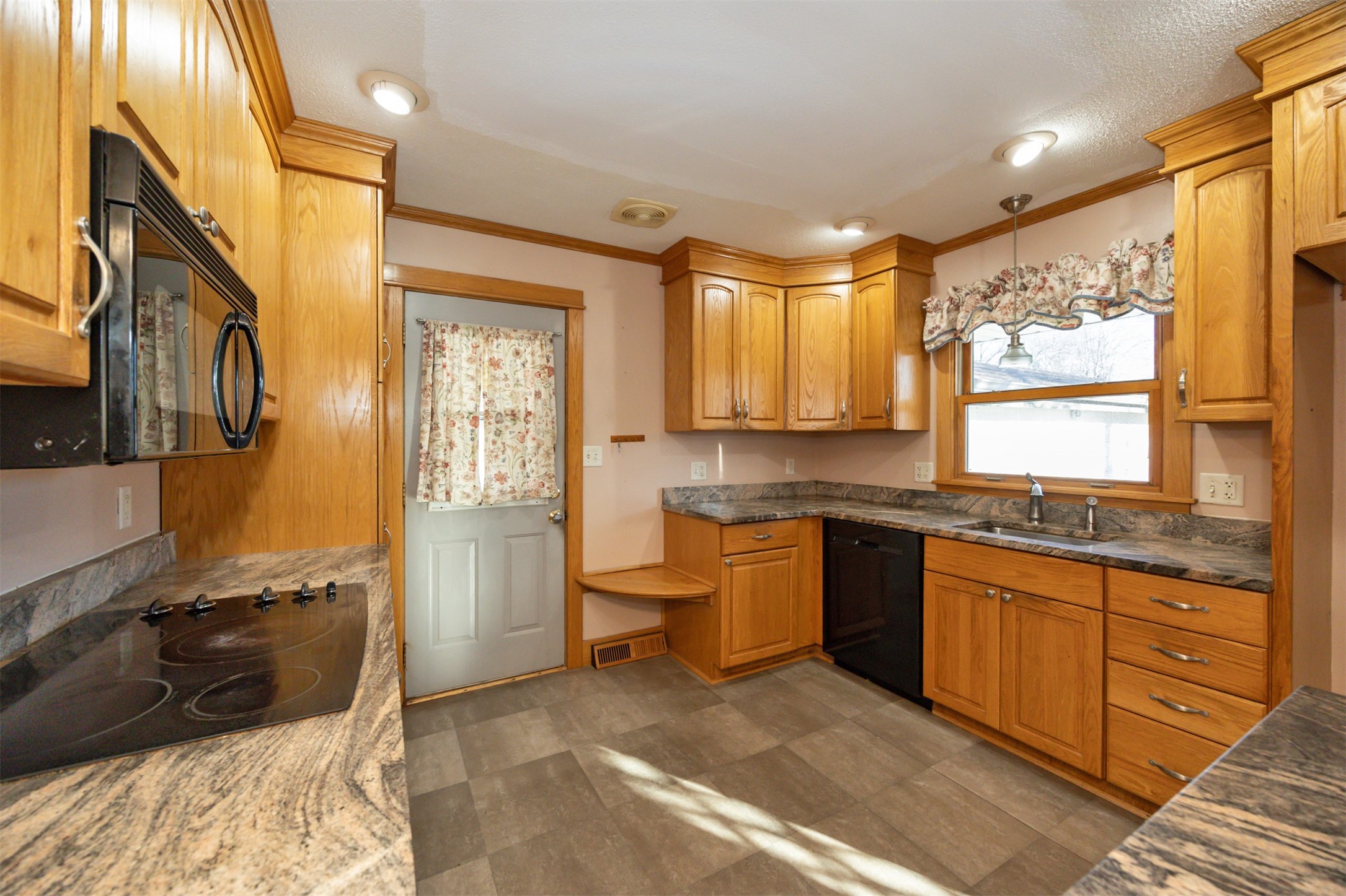 140 Northview Drive