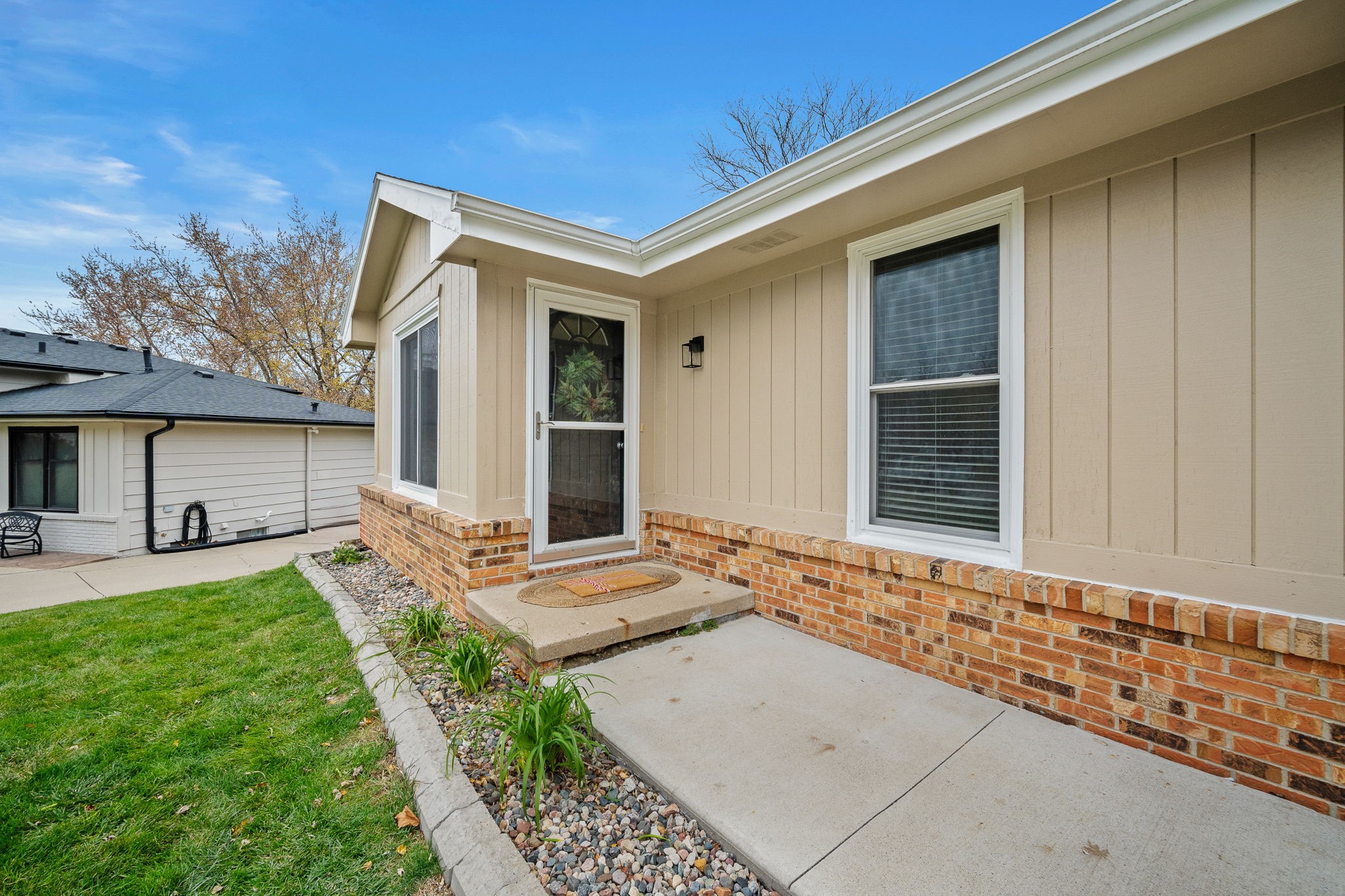 5625 SW 5th Place