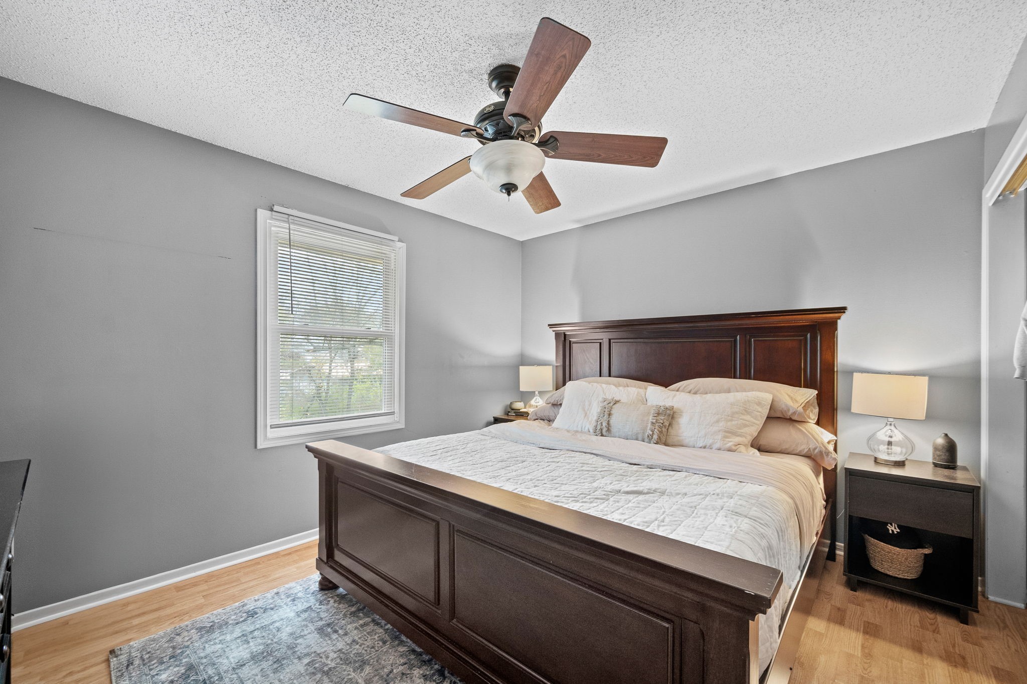 5625 SW 5th Place
