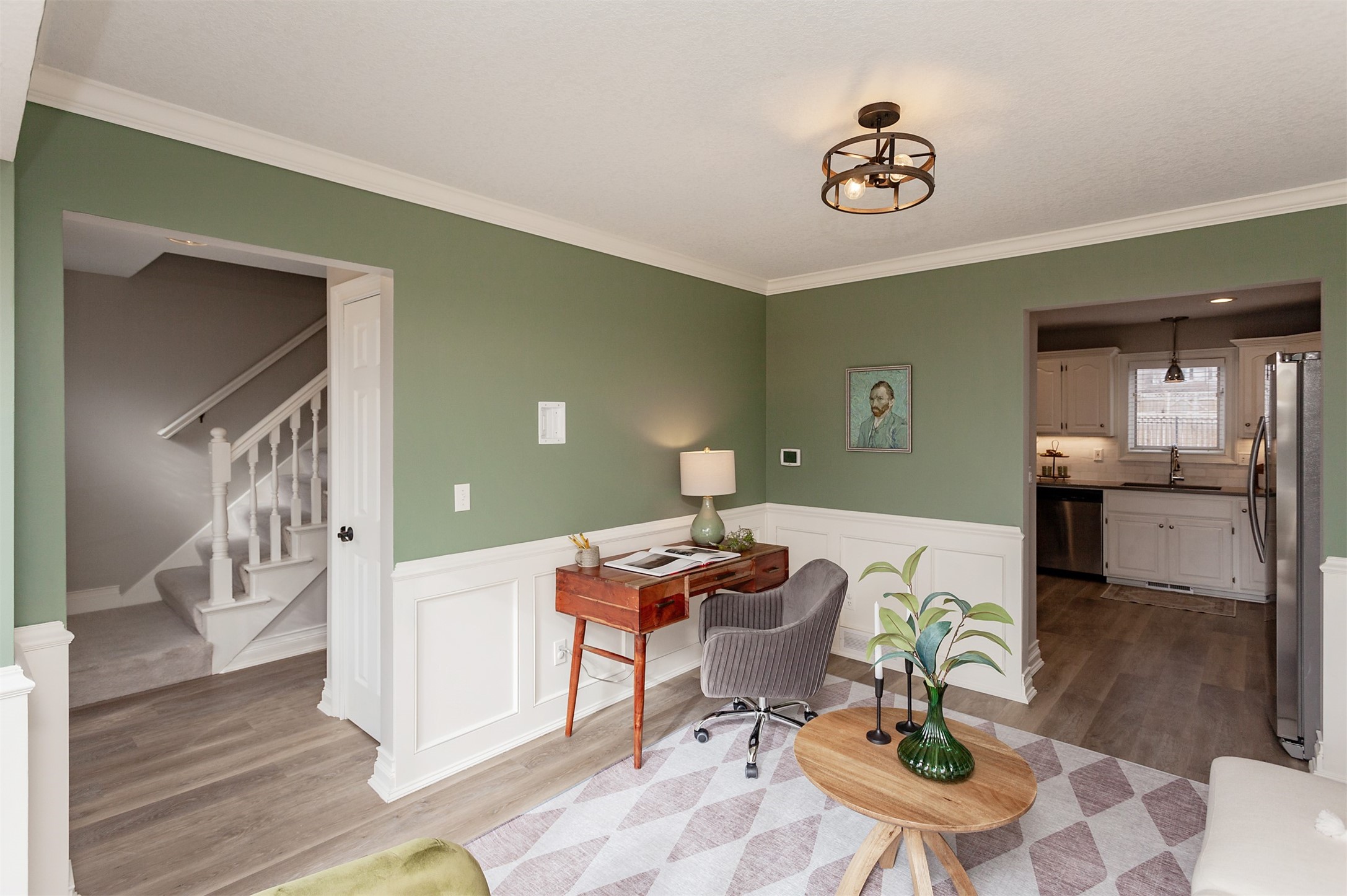117 NW Cedarwood Drive