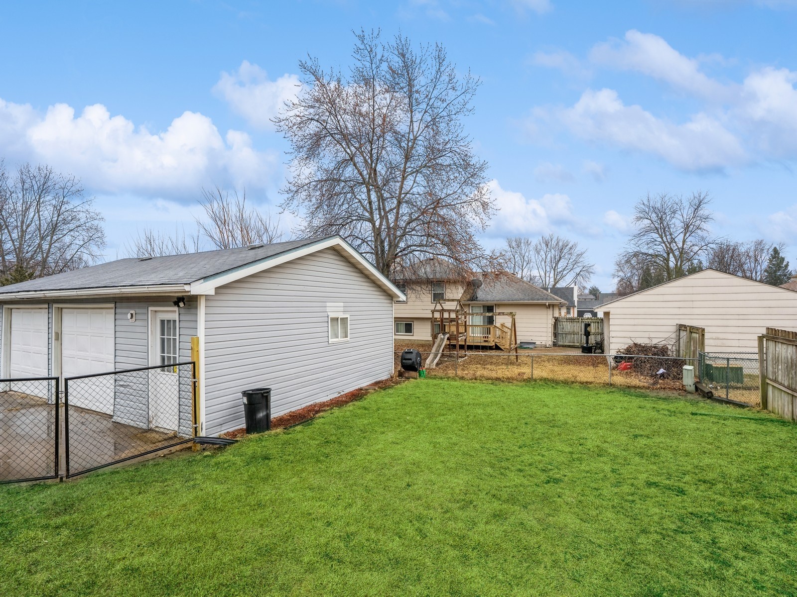 2308 4th Street SW