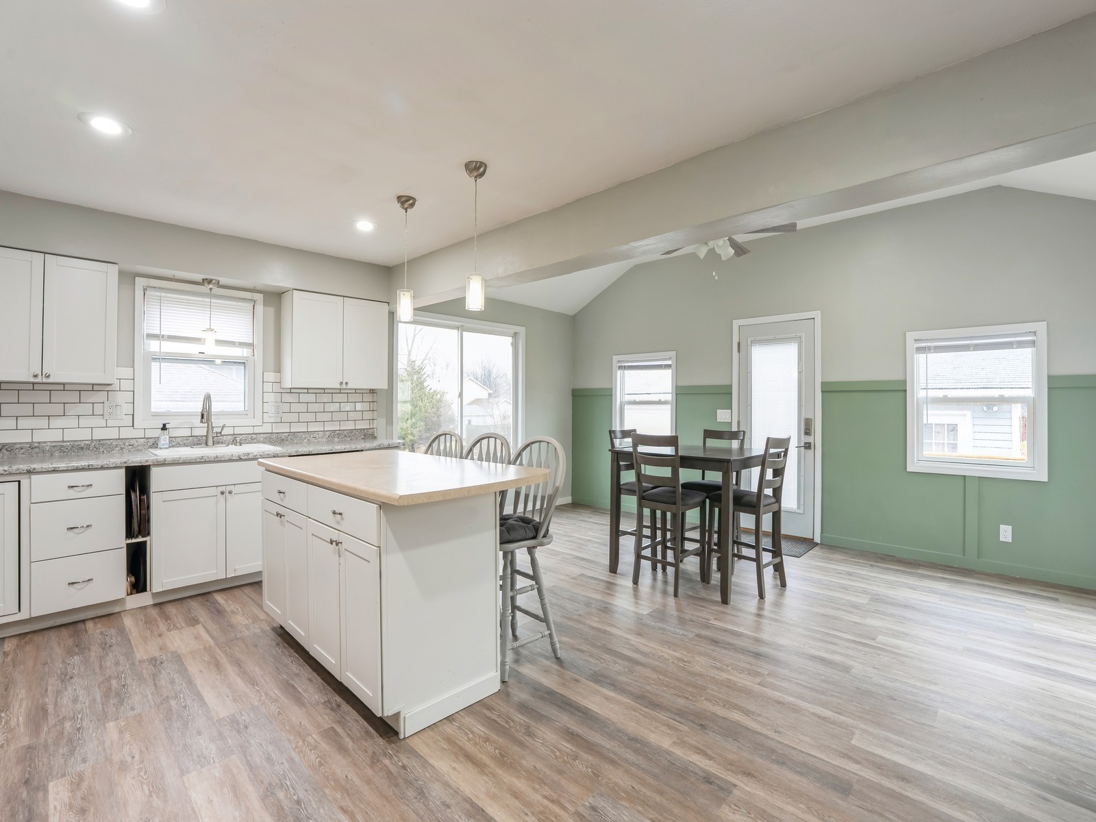 2308 4th Street SW