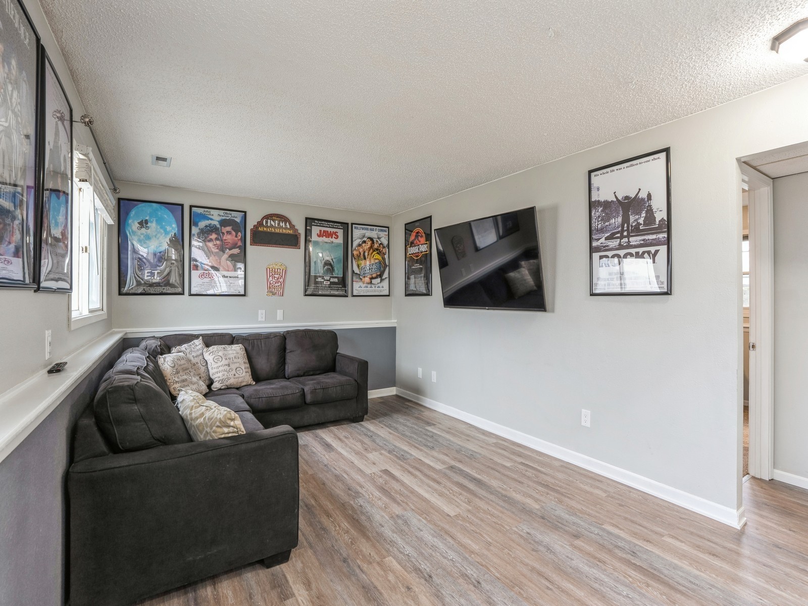 2308 4th Street SW