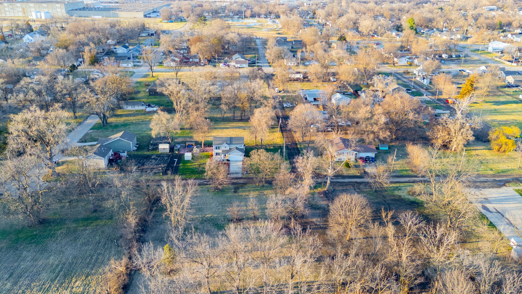 900 SE 27th Street