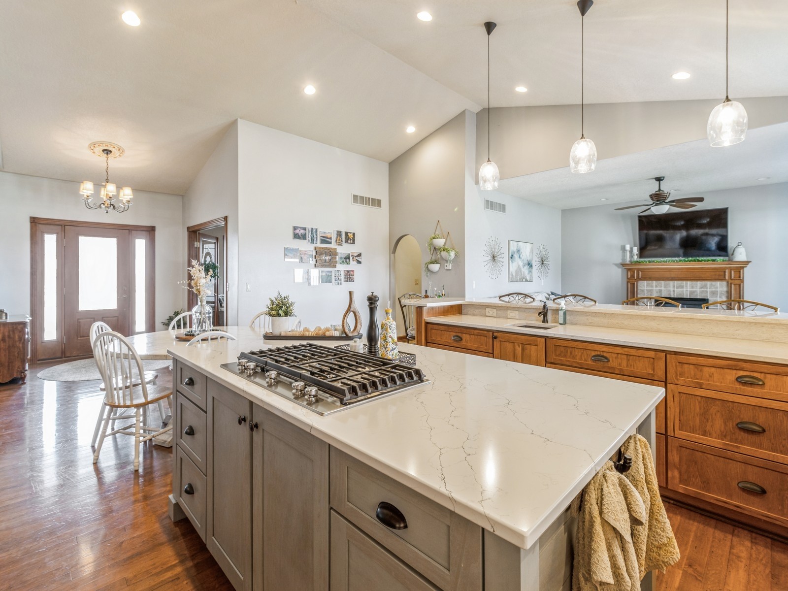 9543 W 109th Street S