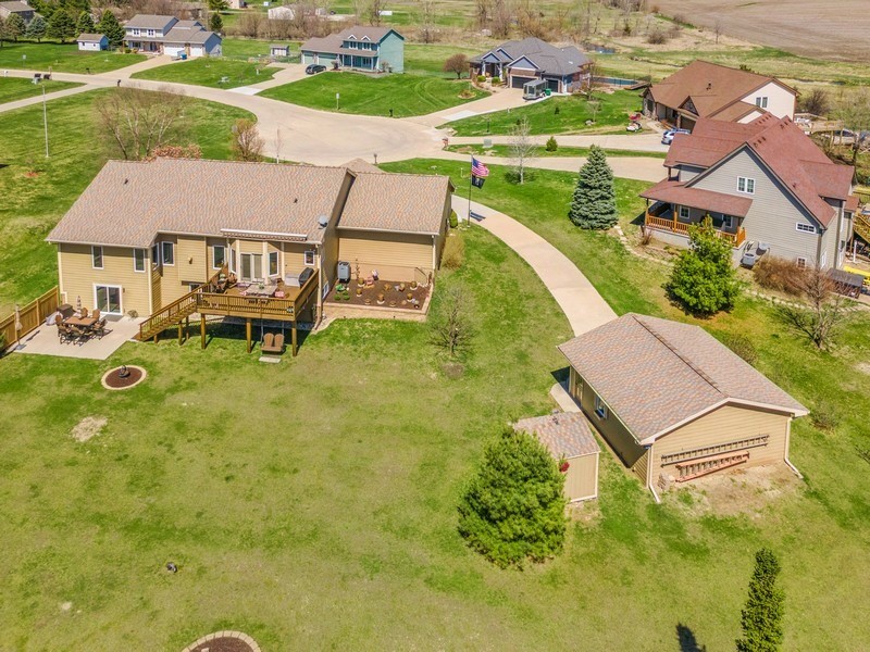 8091 NE 30th Place