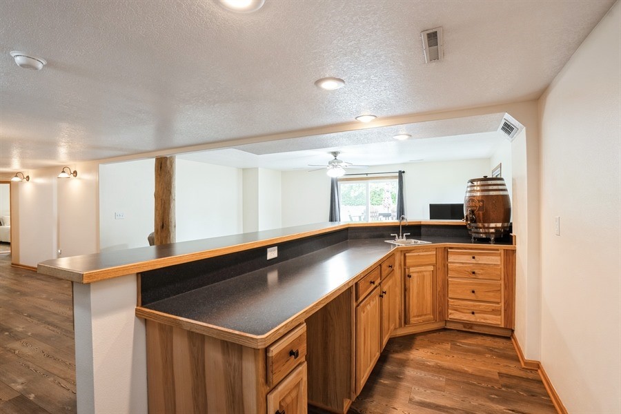 8091 NE 30th Place