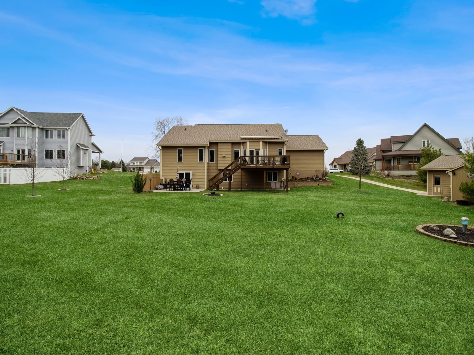 8091 NE 30th Place