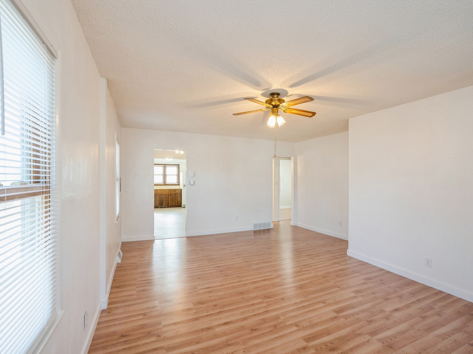 2115 NE 45th Court
