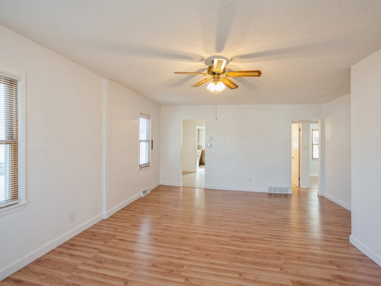2115 NE 45th Court