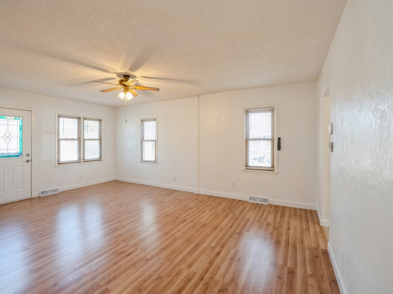 2115 NE 45th Court