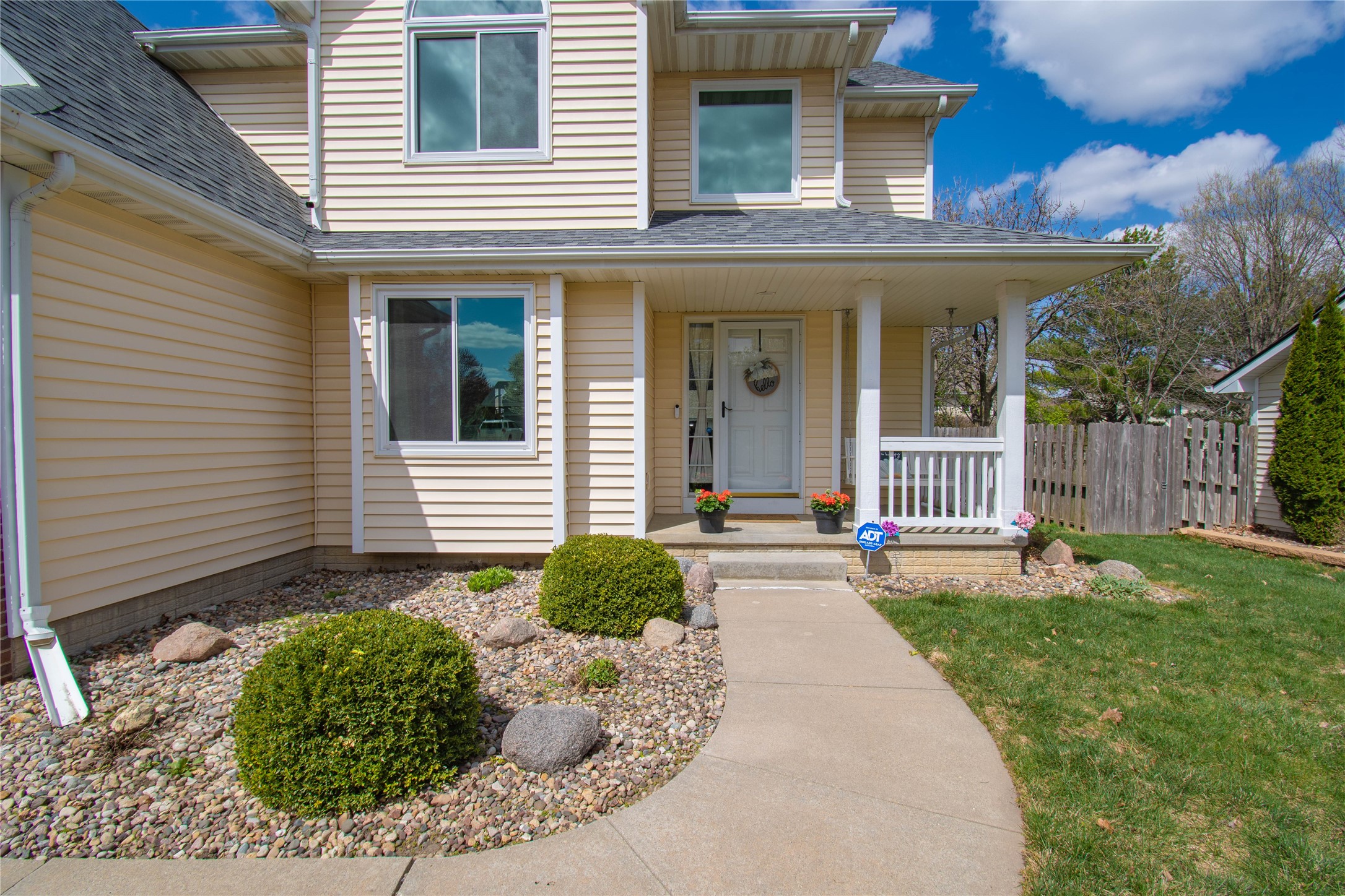 3916 NW 2nd Place