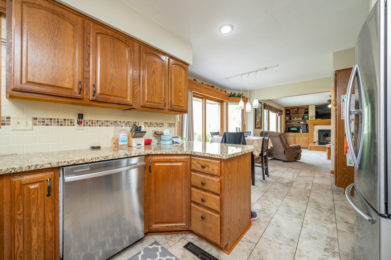 914 NE 9th Street