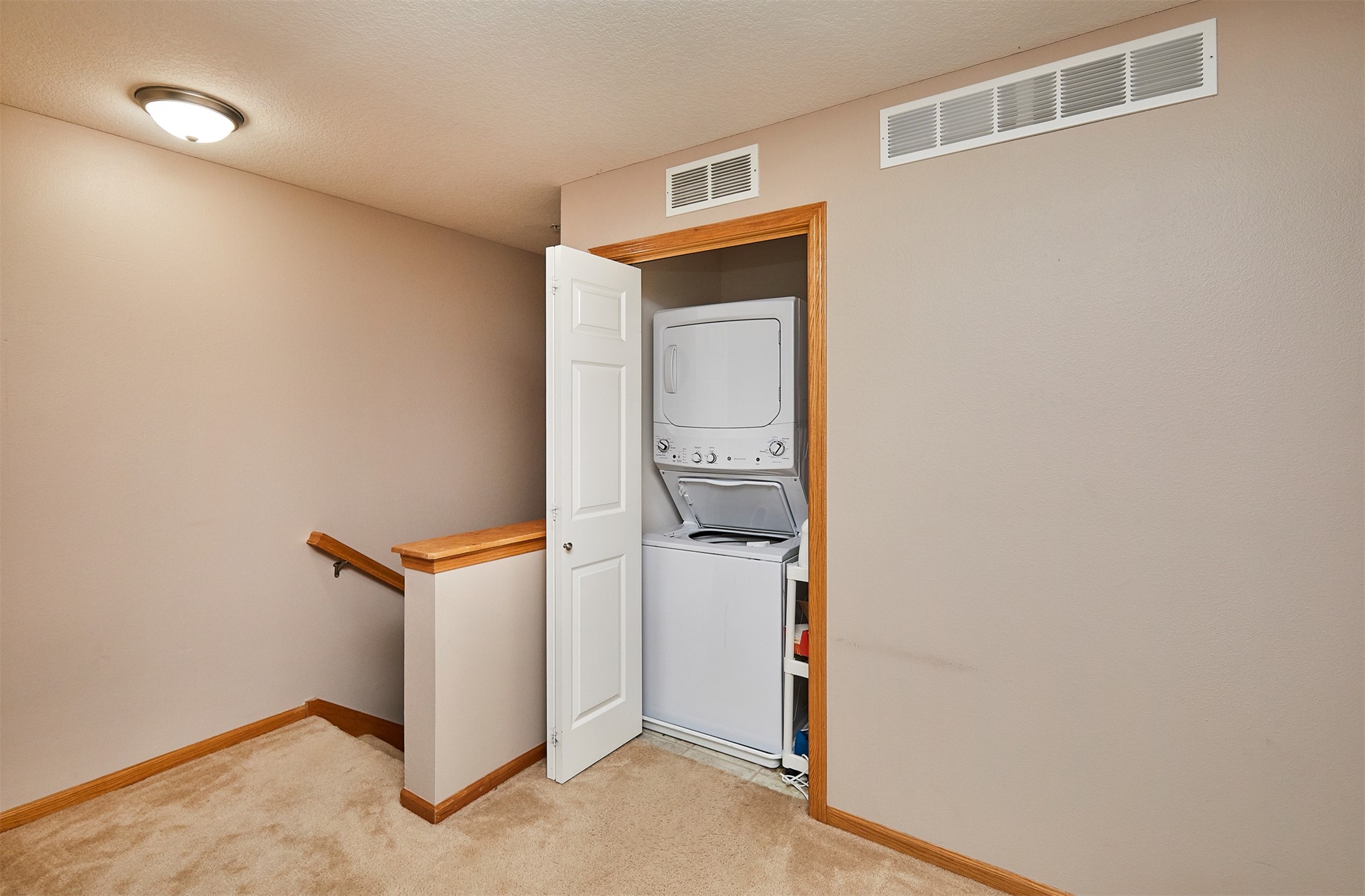 8610 Ep True Parkway 14007