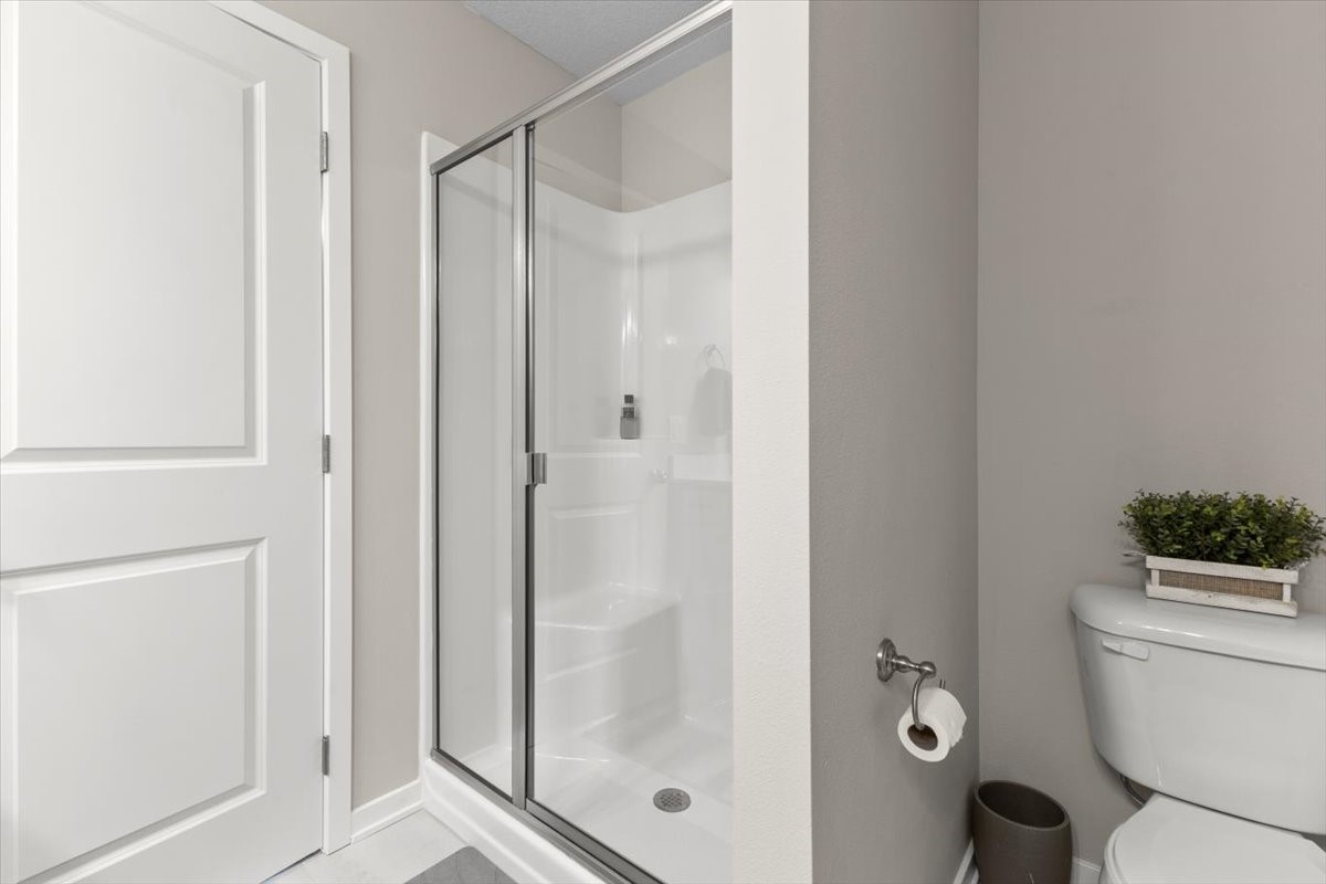 305 NE Country Meadow Drive