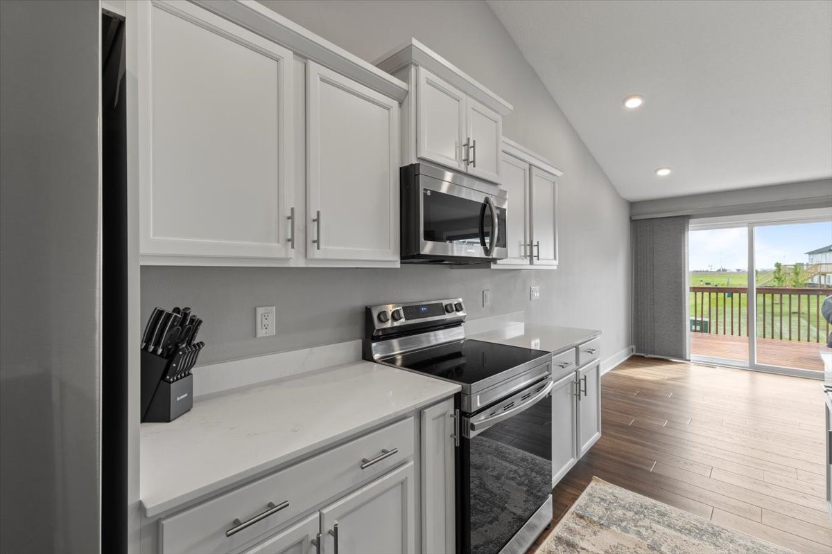 305 NE Country Meadow Drive