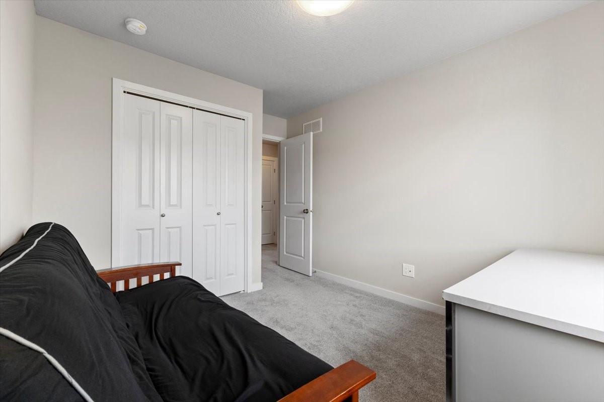 305 NE Country Meadow Drive