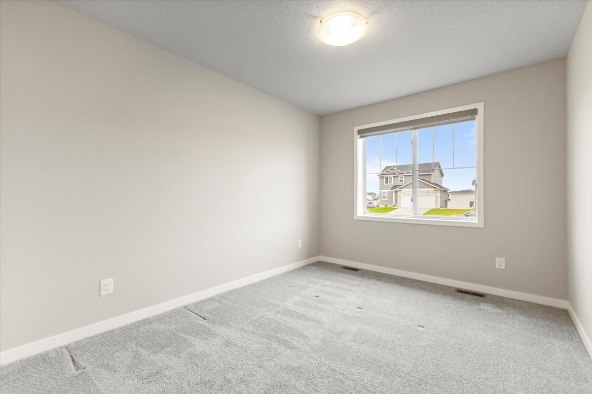 305 NE Country Meadow Drive