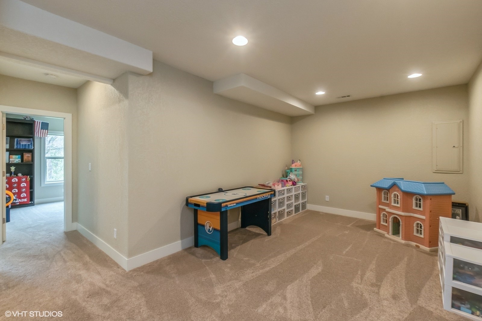 1360 Vintage Court