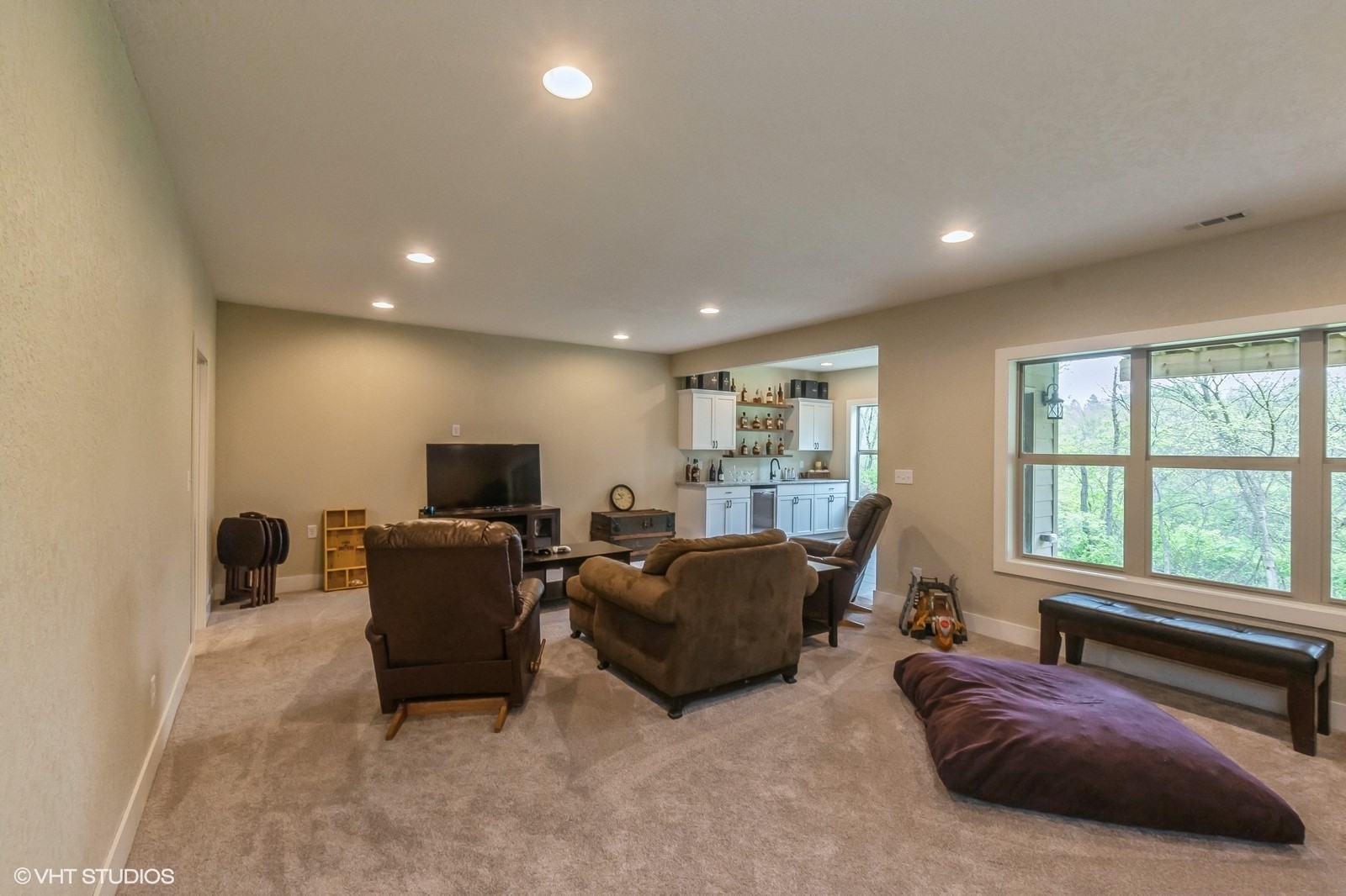 1360 Vintage Court