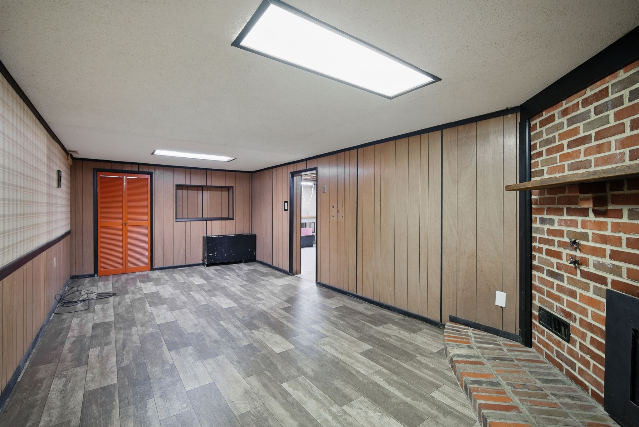 7105 Madison Avenue
