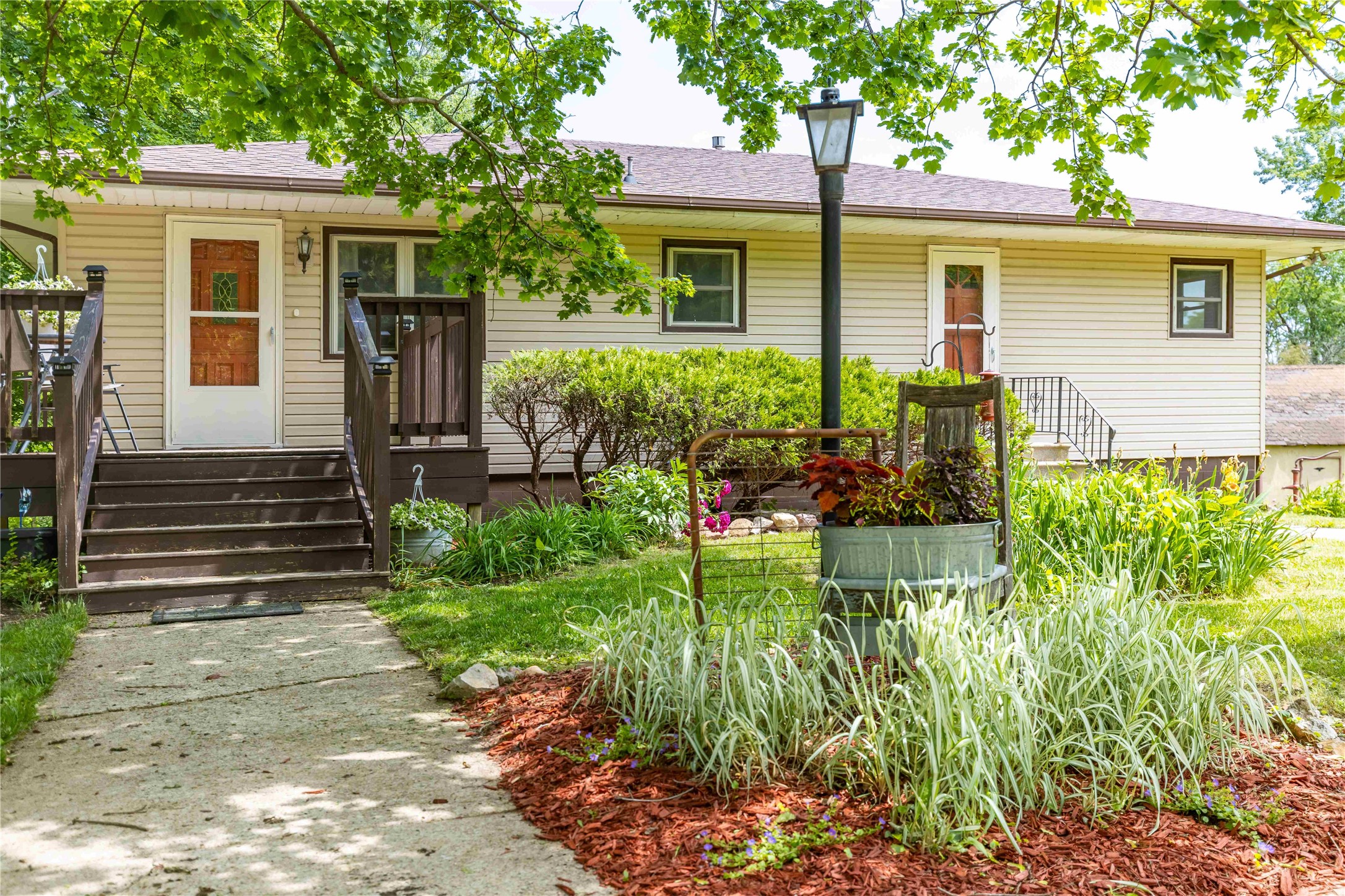 403 S Elm Street