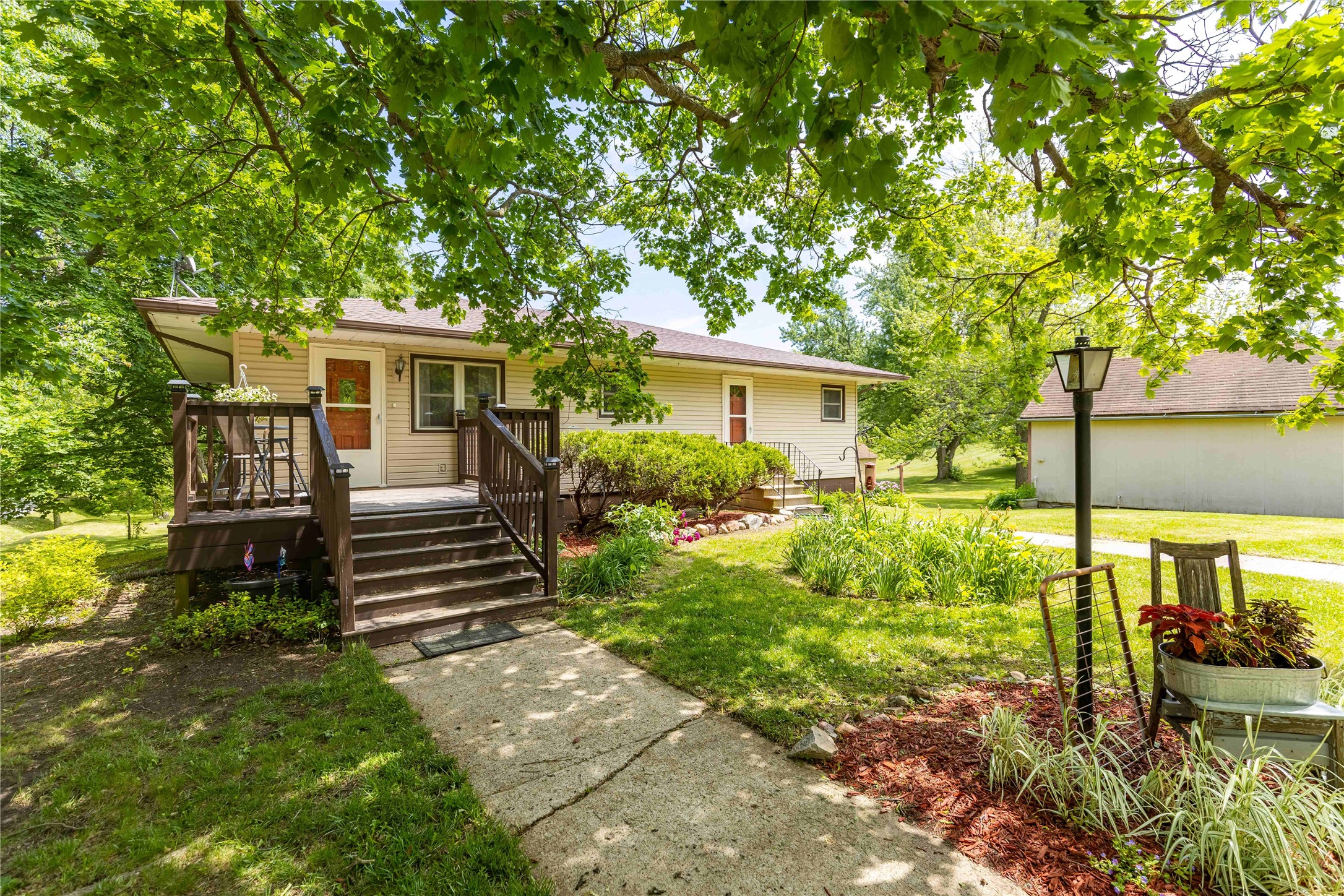 403 S Elm Street