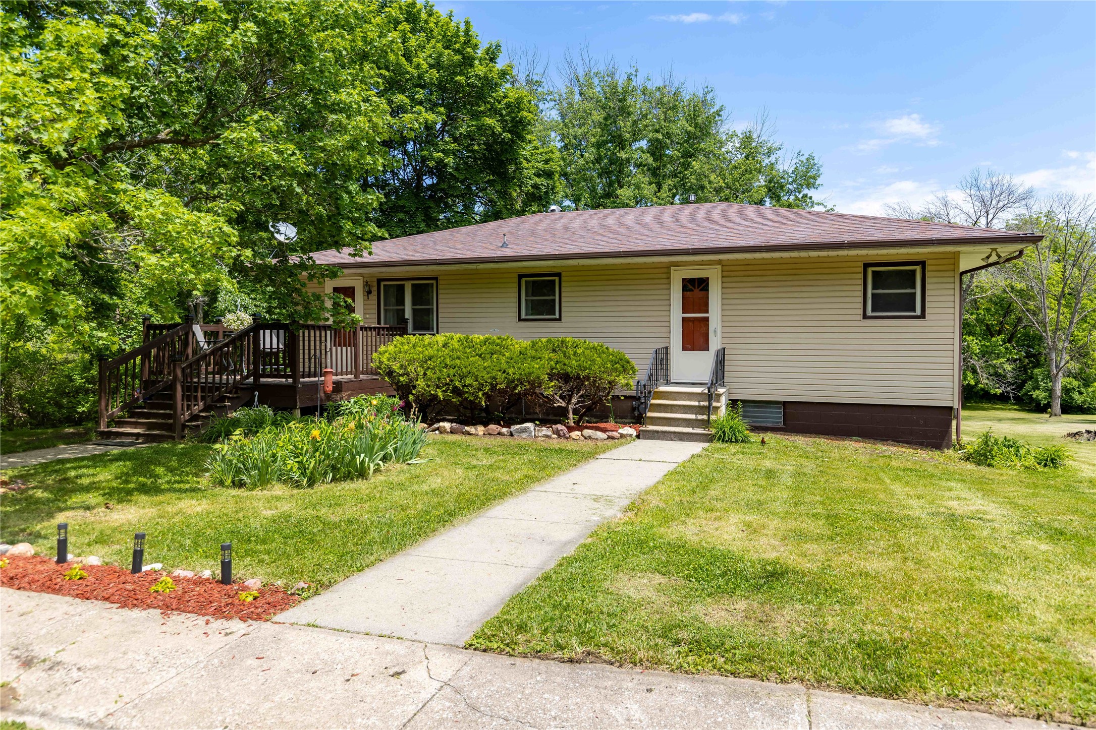 403 S Elm Street