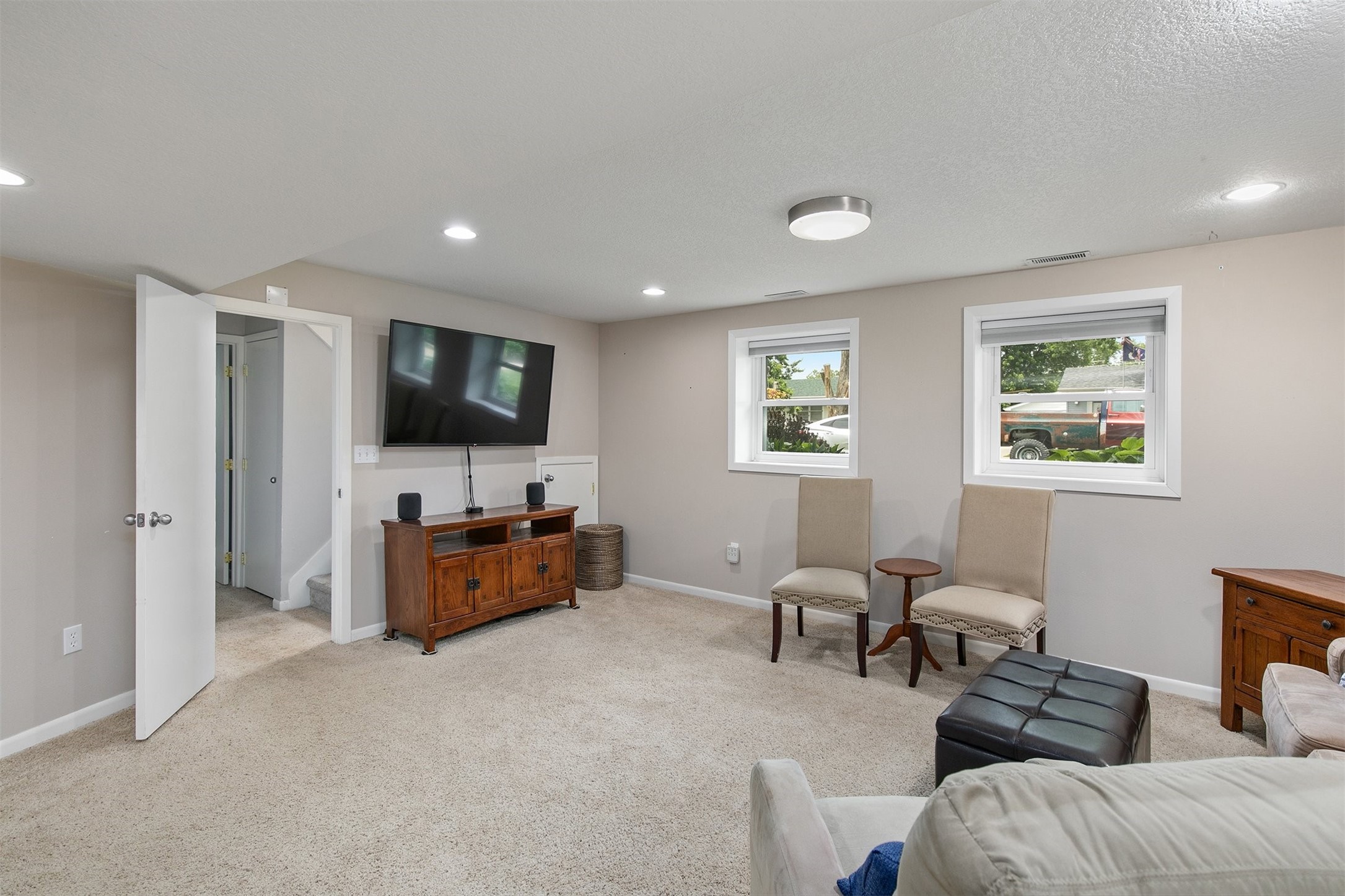 4680 Wakonda Drive