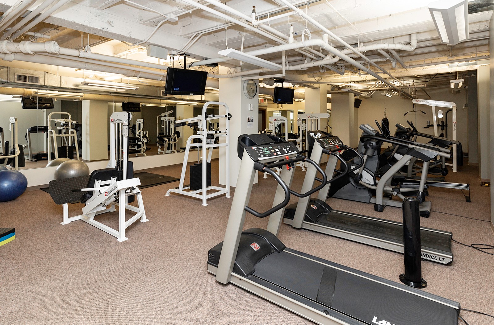 400 Walnut Street 901