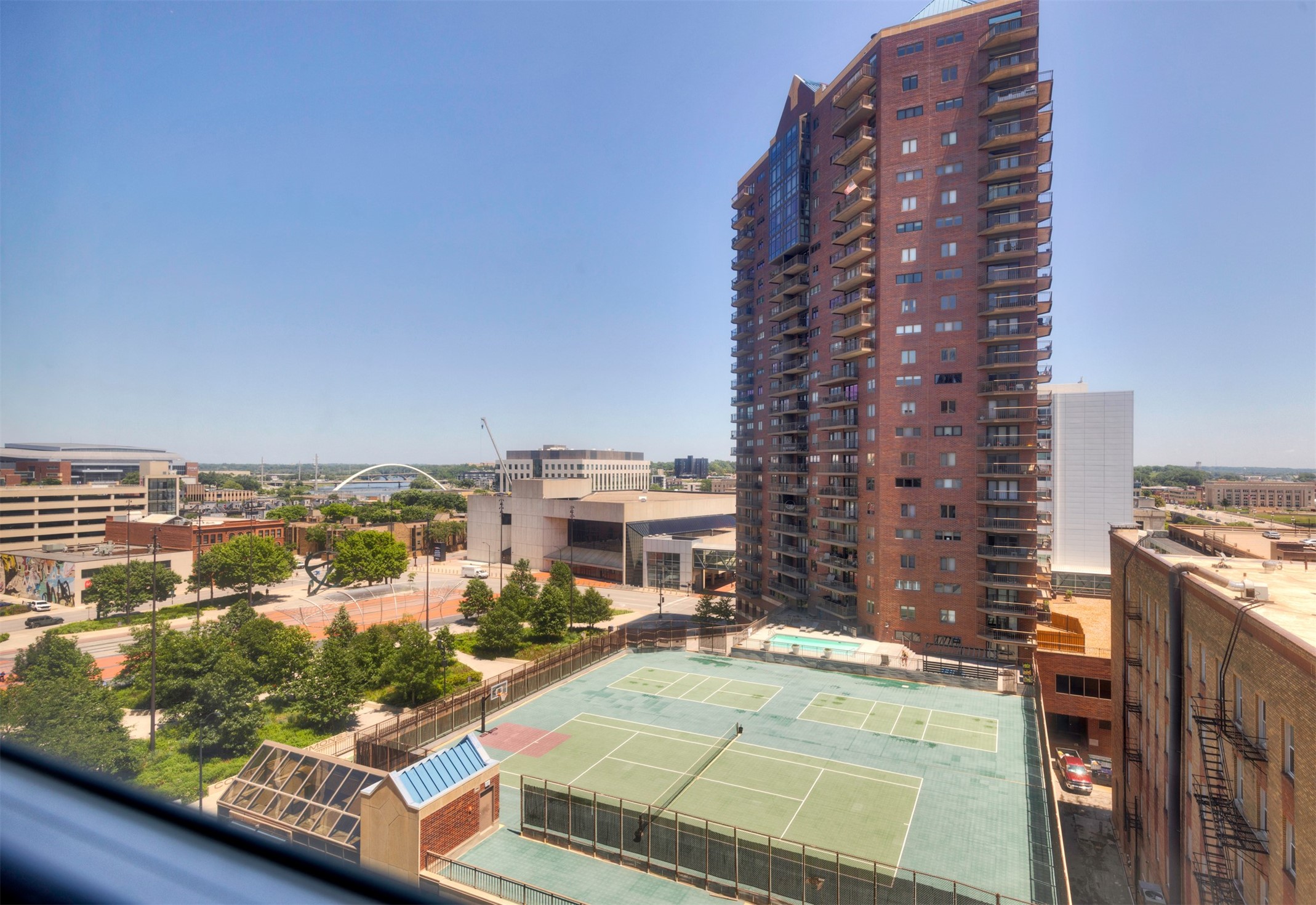 400 Walnut Street 901