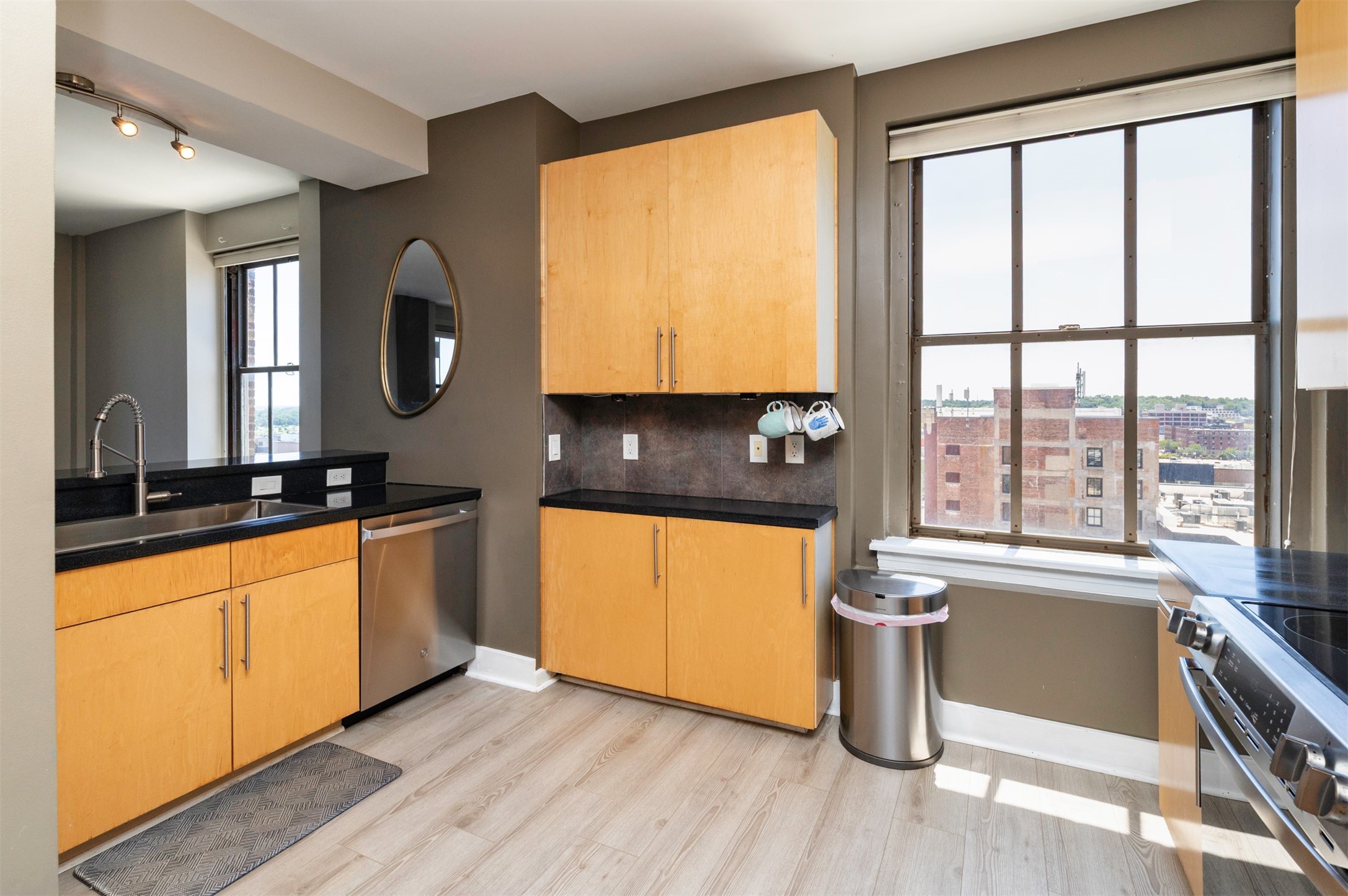400 Walnut Street 901