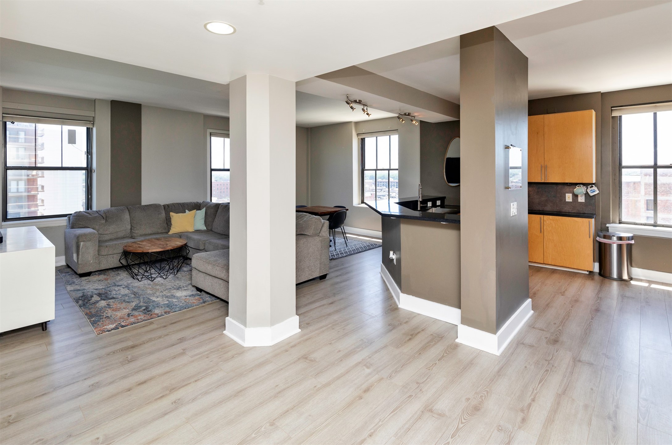 400 Walnut Street 901