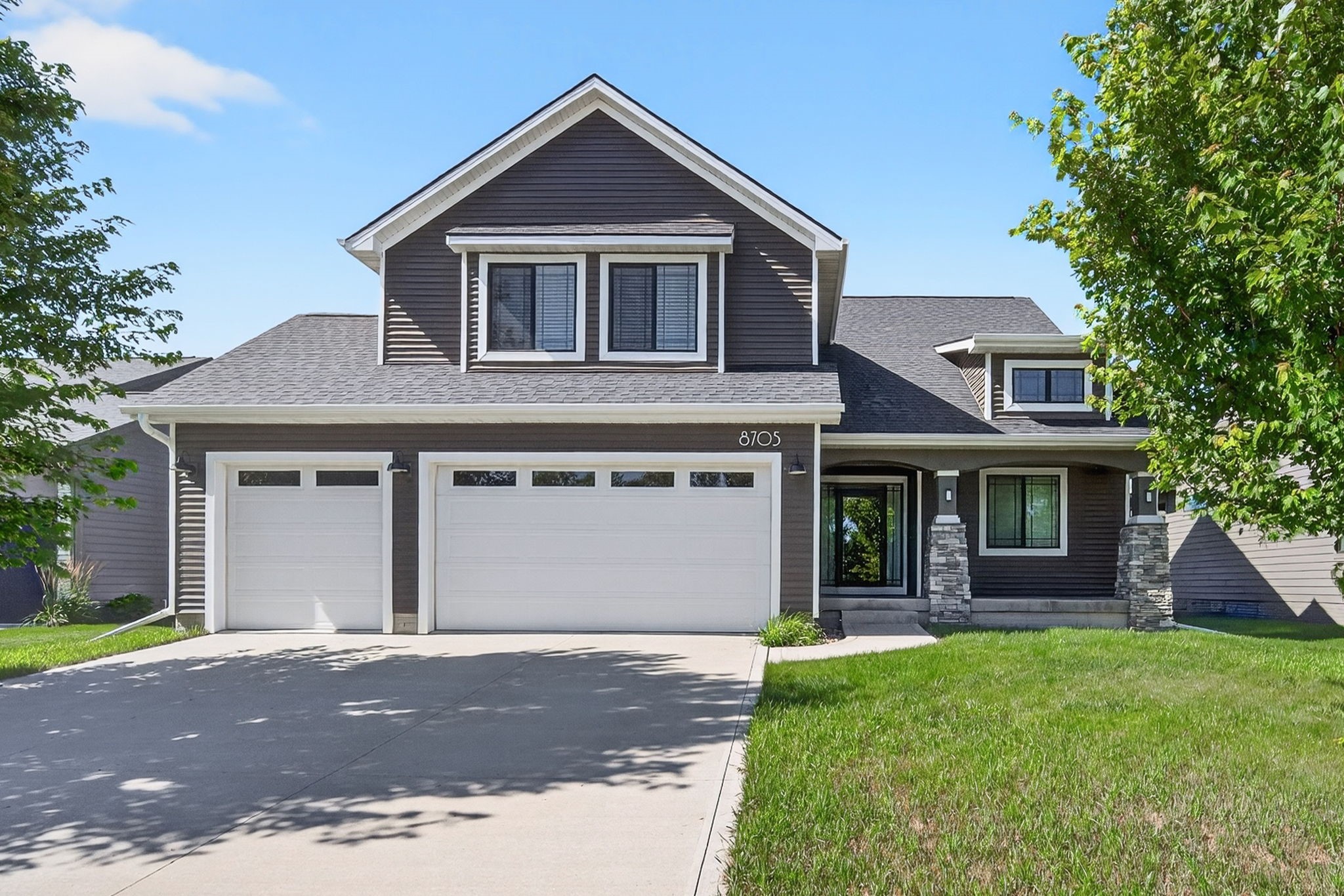 8705 Coachlight Drive