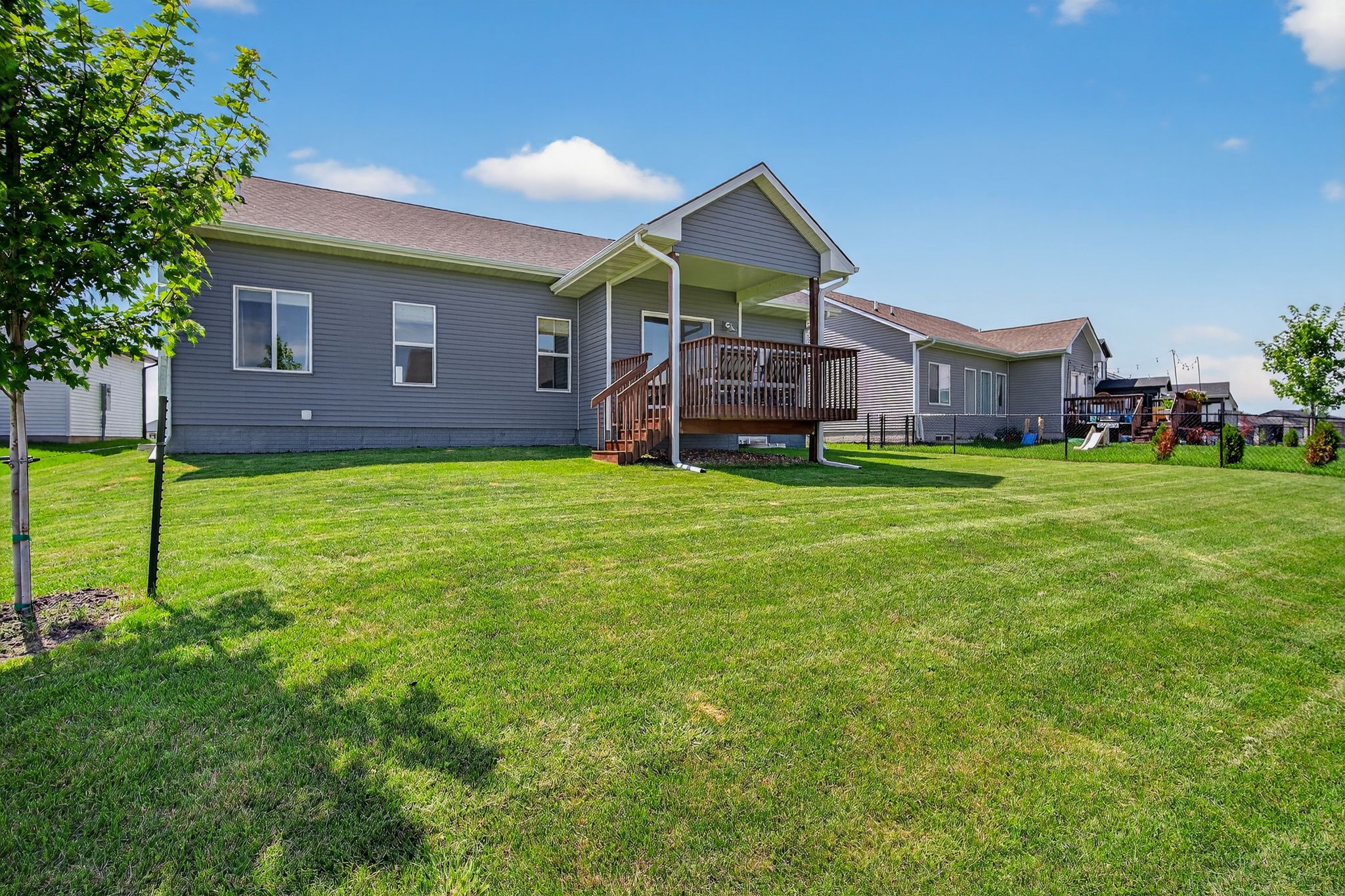 713 NE Country Meadow Drive
