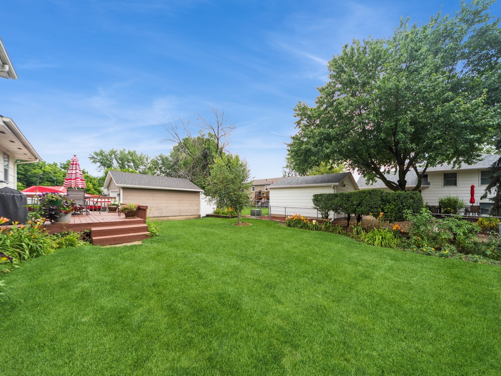 401 NW Valley View Drive