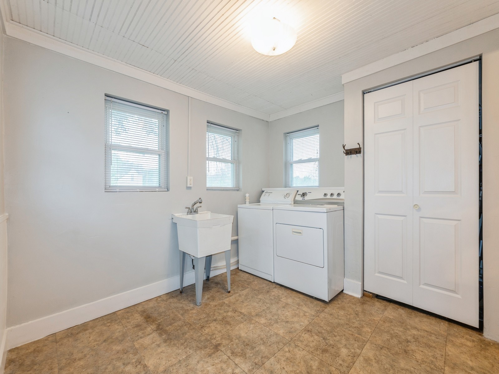 715 N Fremont Street