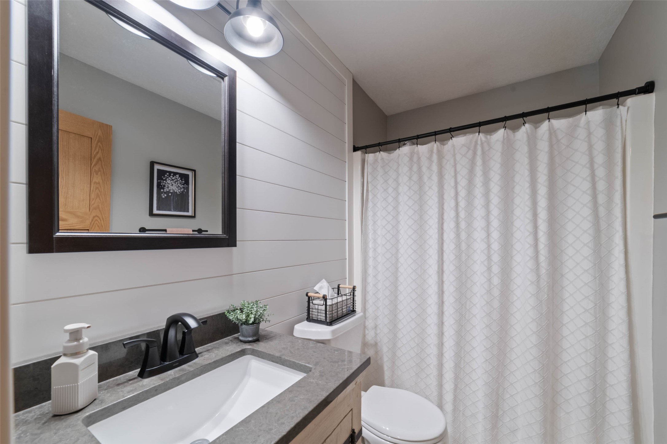 7741 NE 108th Place