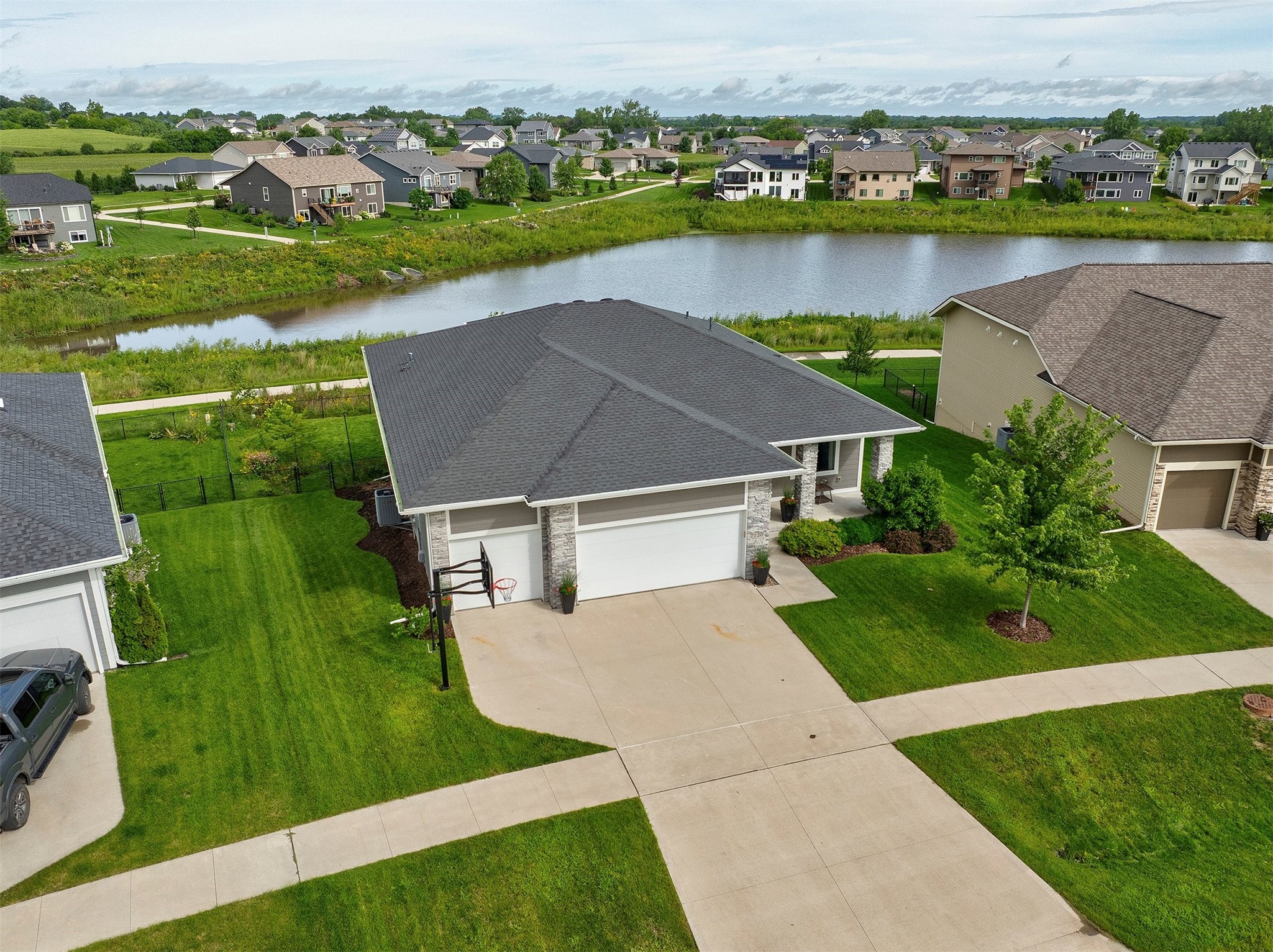 7720 NW 95th Court