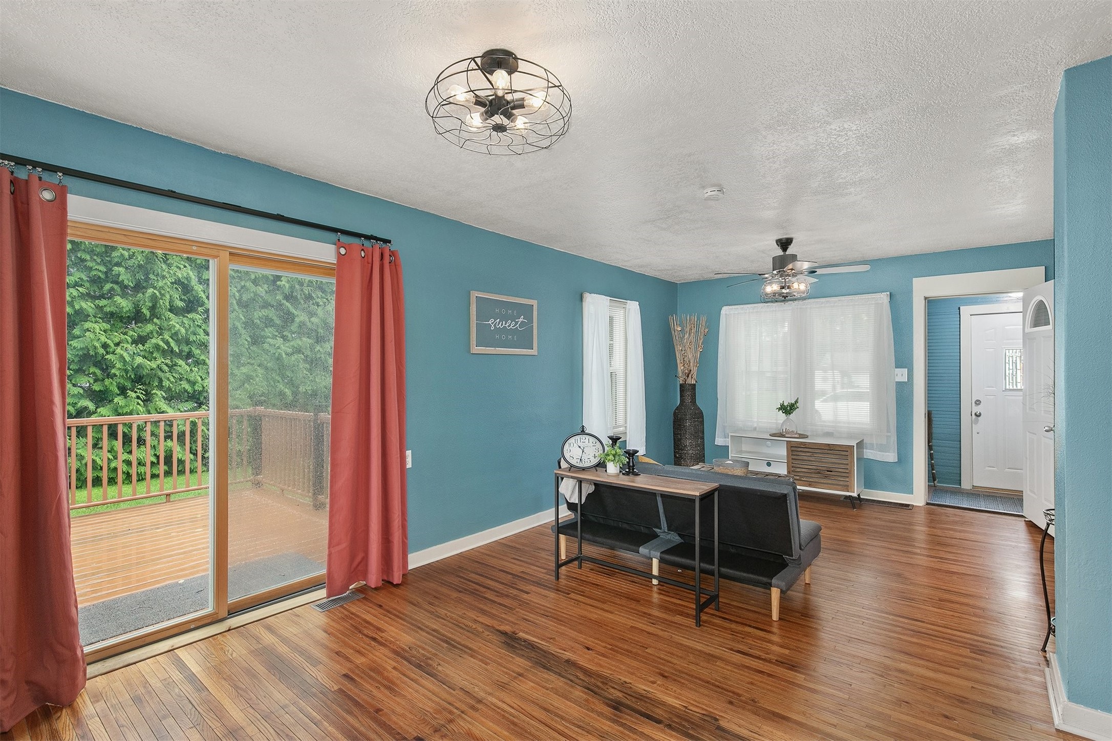 201 Walnut Avenue