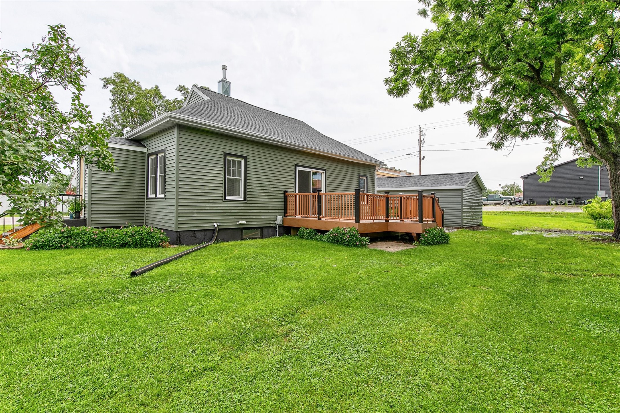 201 Walnut Avenue