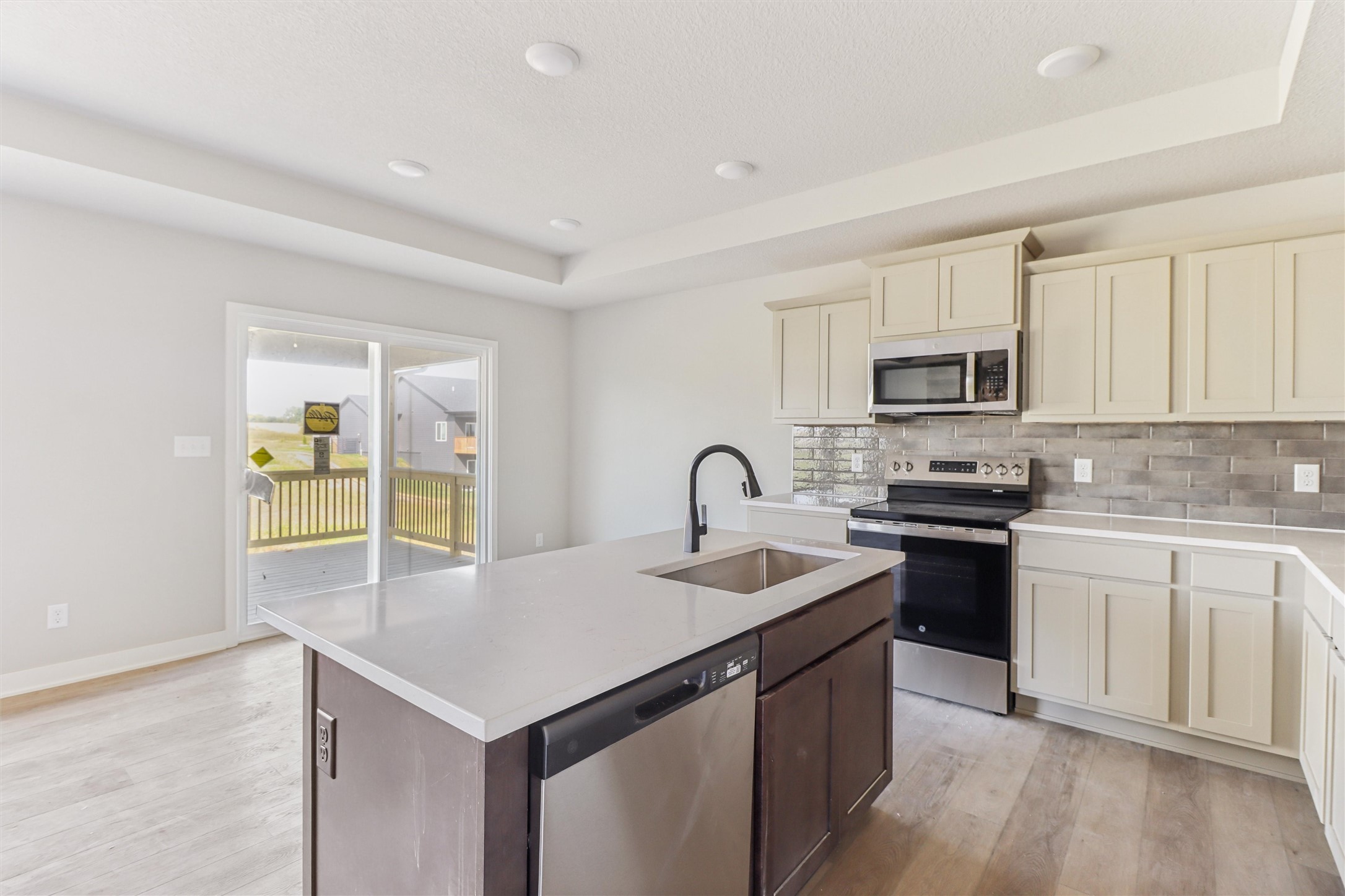 3292 NW Brookside Drive