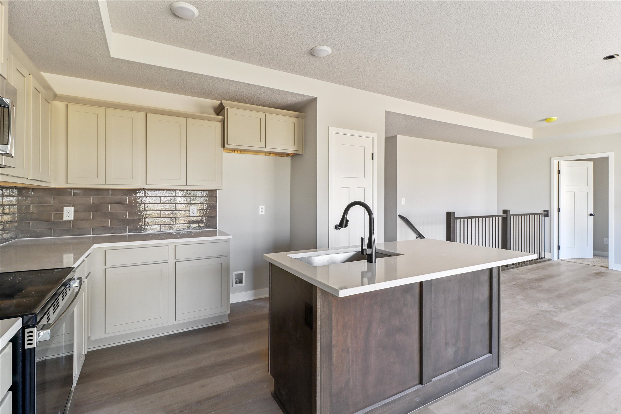 3292 NW Brookside Drive