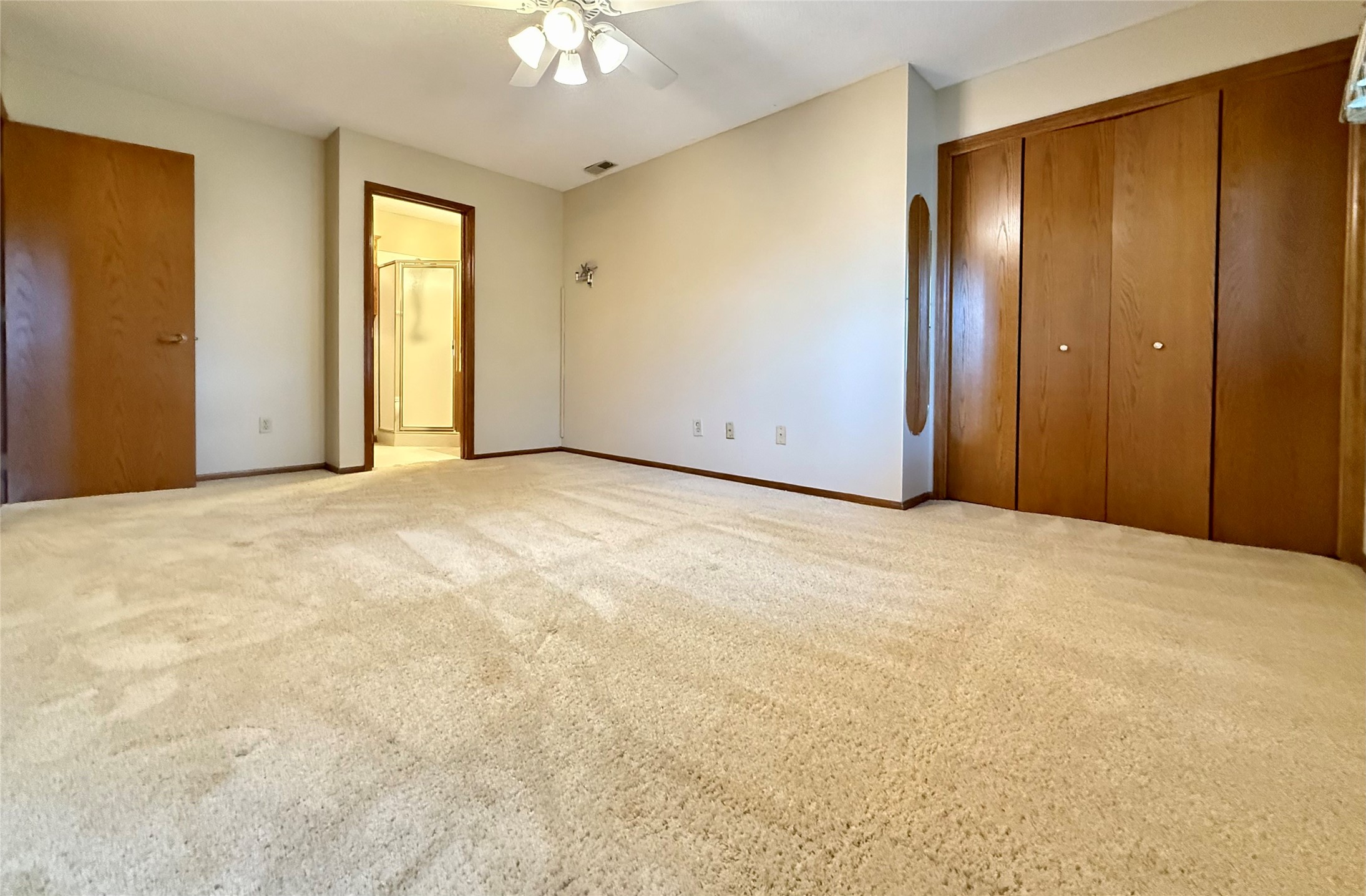 411 SE Delaware Avenue 304