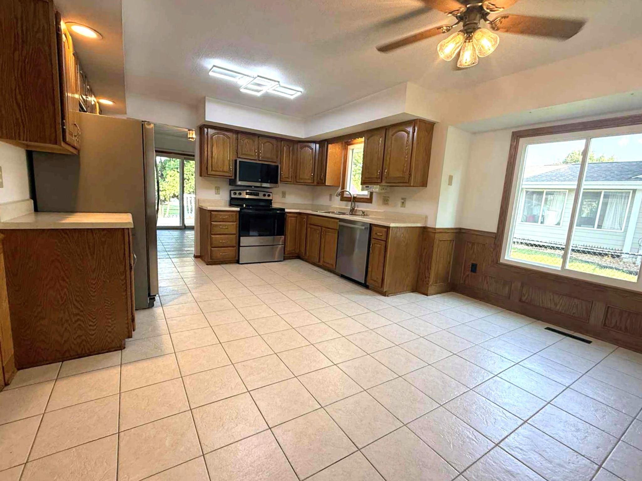 1130 NW Wagner Boulevard